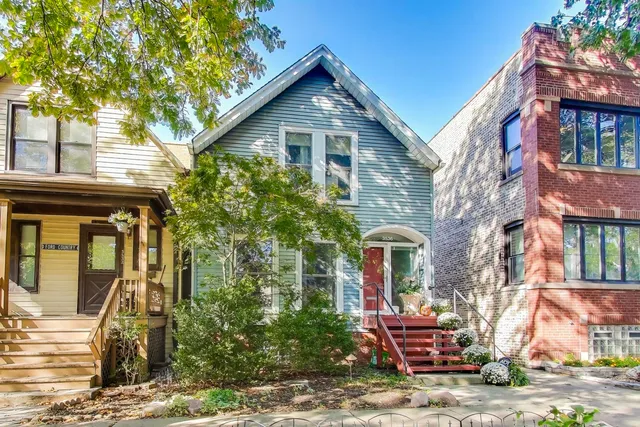 a picture of a wall with white wall painting