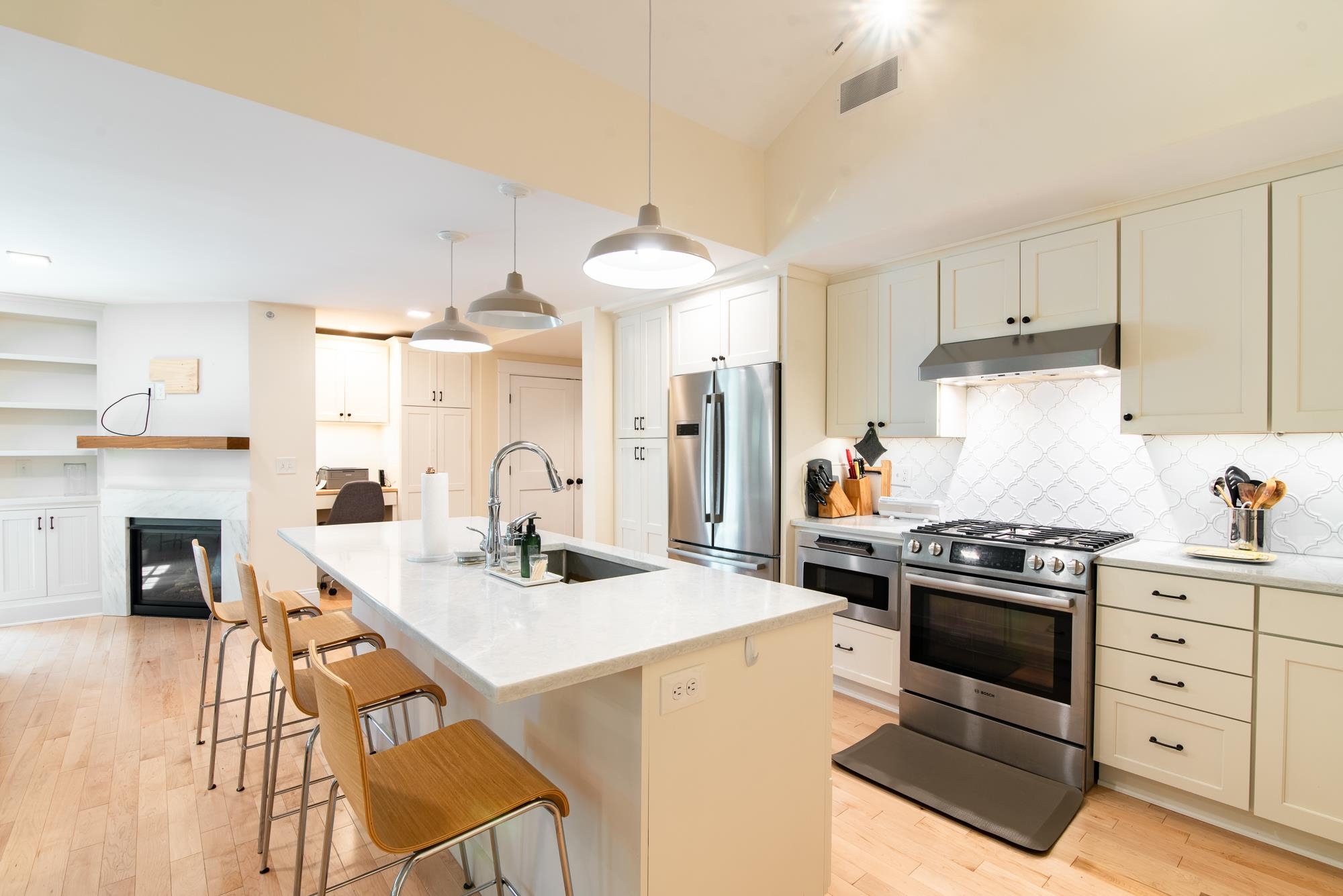 1 Franklin Street, Unit 2B Exeter, NH 03833 - Photo 27 of 30