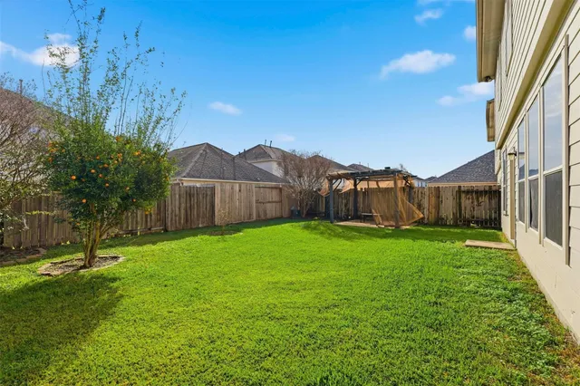 $325,000 | 15330 Day Trip Trail, Cypress, TX 77429