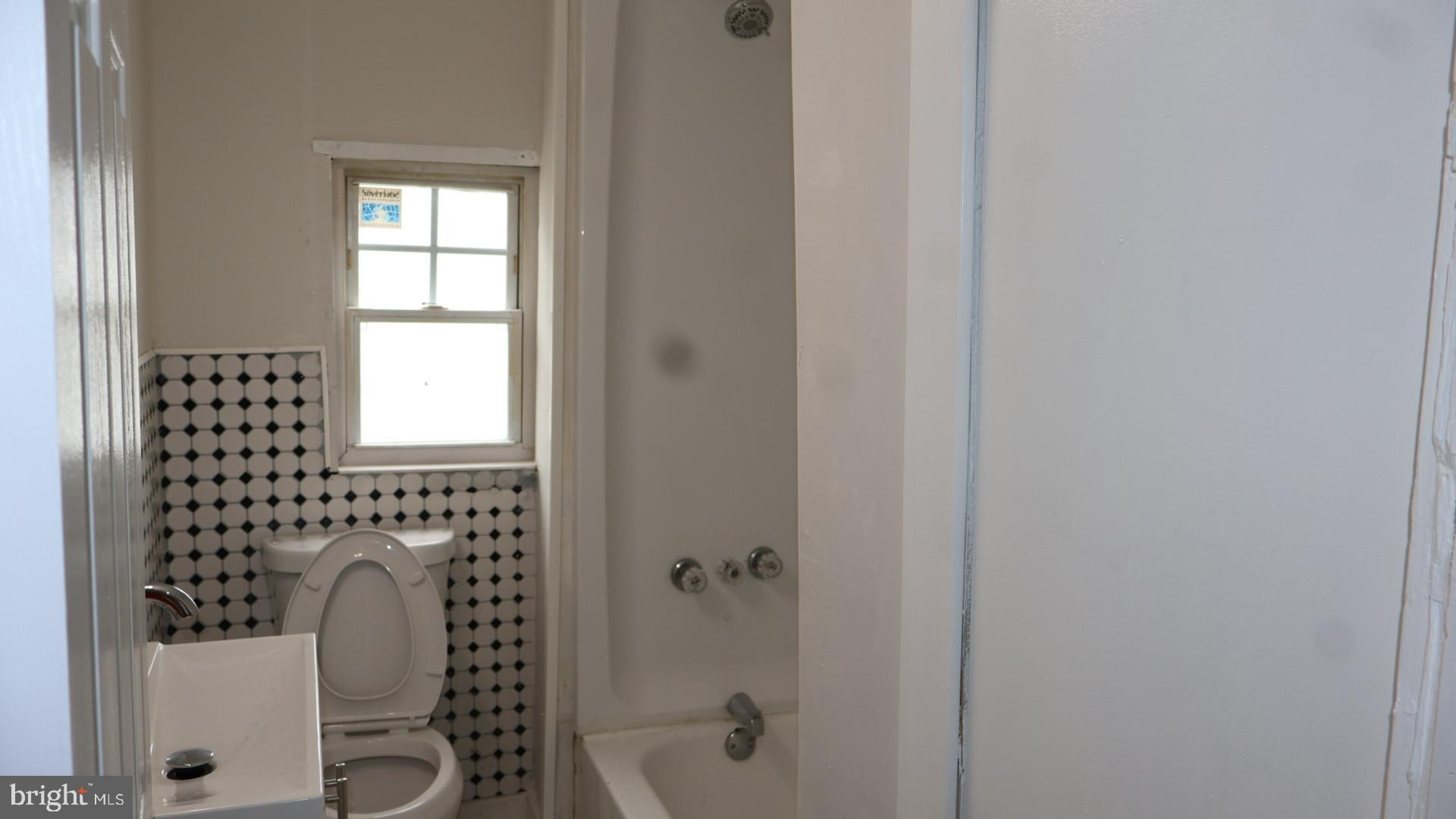 1144 William Street Hamilton, NJ 08610 - Photo 15 of 15