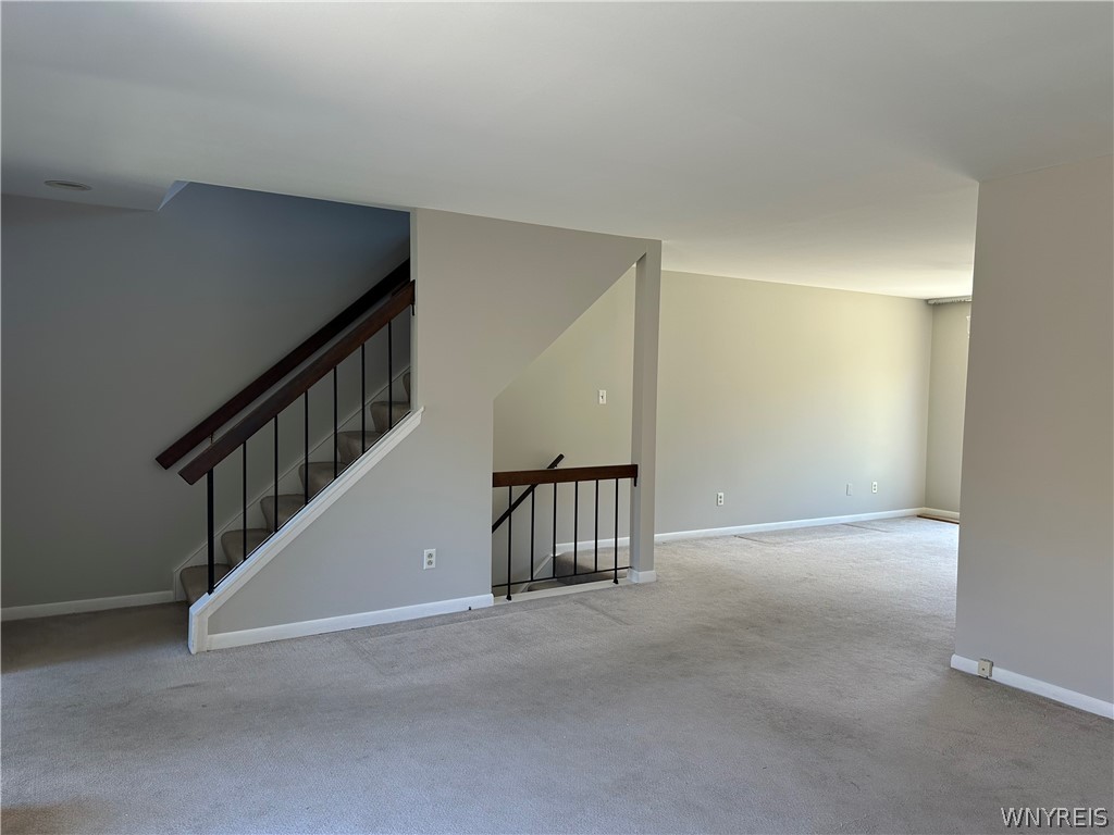 304 Charlesgate Circle Amherst, NY 14051 - Photo 5 of 26