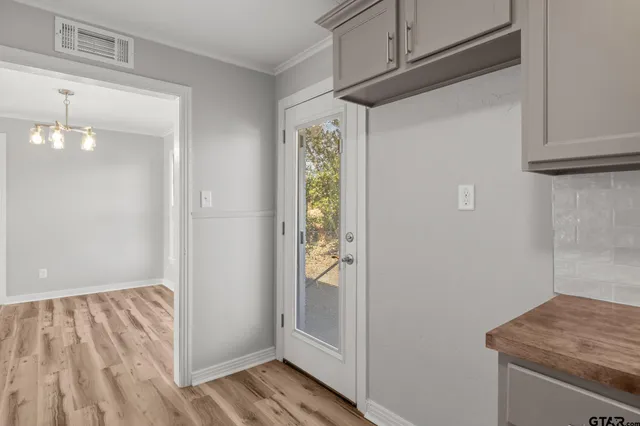 $187,500 | 122 Brierwood Drive, Palestine, TX 75801