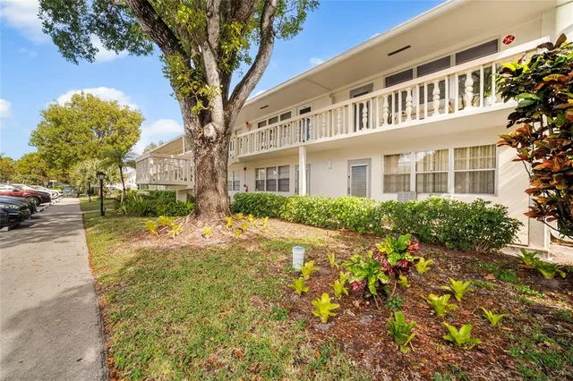 $99,999 | 263 Newport P, Unit 263, Deerfield Beach, FL 33442