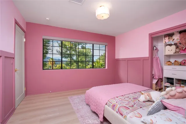 a view of an entryway with front door