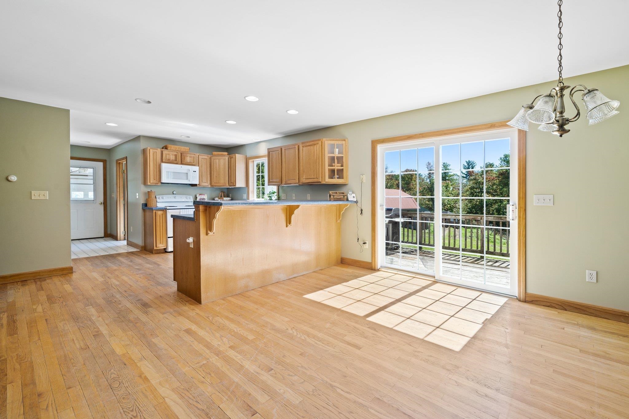 33 Mountain Road Jaffrey, NH 03452 - Photo 14 of 36 Gallery Image 14