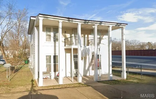 $152,000 | 305 East Main Street, Willow Springs, MO 65793