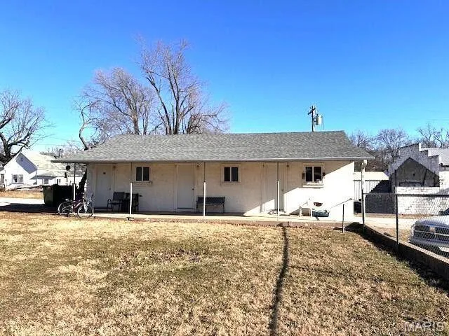 $152,000 | 305 East Main Street, Willow Springs, MO 65793