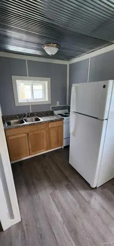 $152,000 | 305 East Main Street, Willow Springs, MO 65793