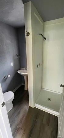 $152,000 | 305 East Main Street, Willow Springs, MO 65793