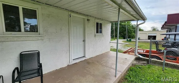 $152,000 | 305 East Main Street, Willow Springs, MO 65793