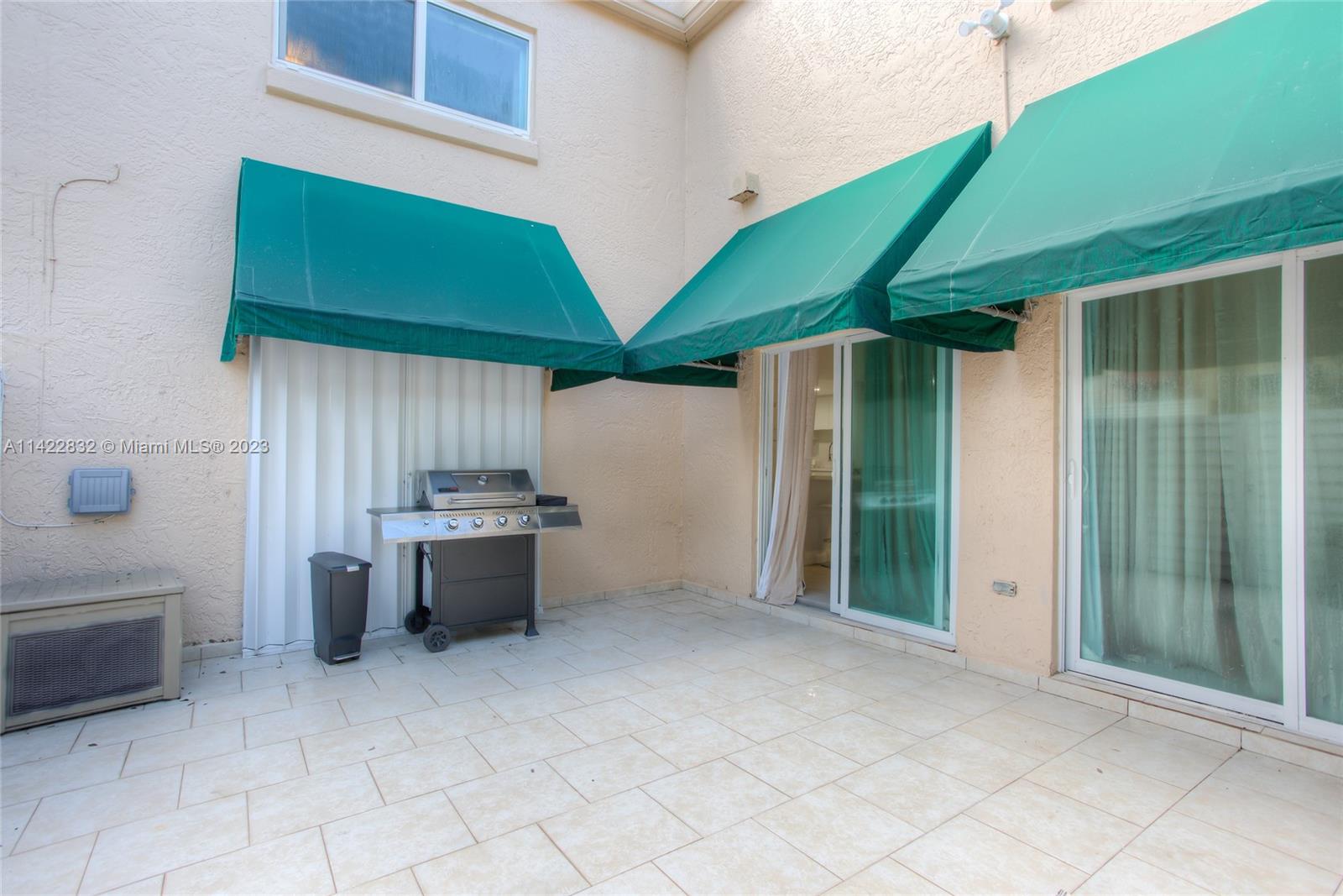 14332 Southwest 97th Lane Miami, FL 33186 - Photo 15 of 15 a view of a backyard