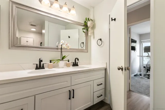 $499,000 | 4116 Mt Alifan Drive, Unit E, San Diego, CA 92111