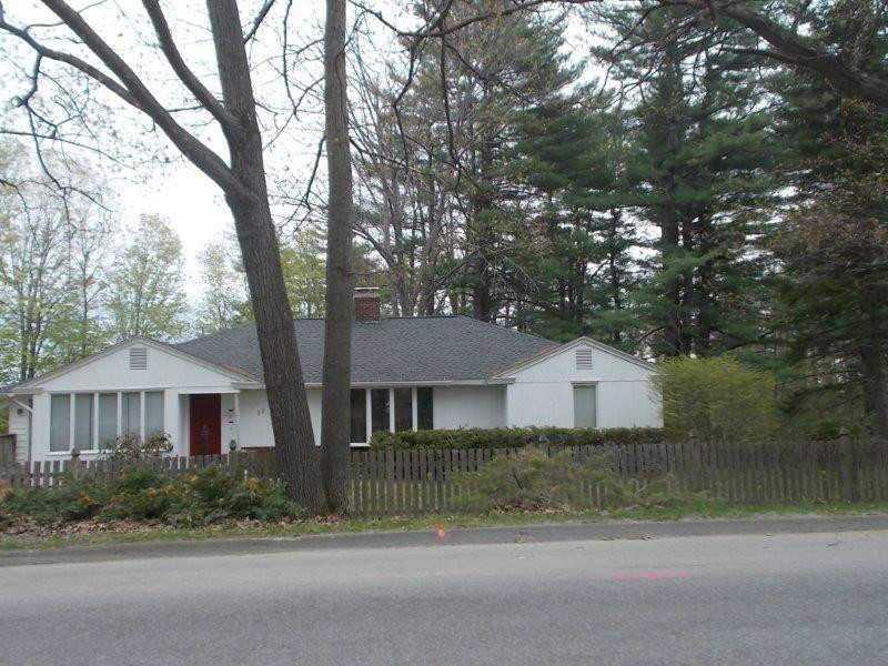 11 1st Rangeway Waterville, ME 04901 - Photo 1 of 18 Exterior Front.