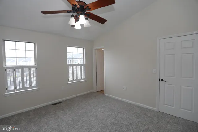 $2,400 | 1228 Needham Court, Unit 27D, Crofton, MD 21114