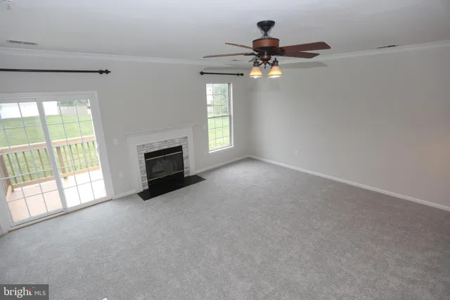 $2,400 | 1228 Needham Court, Unit 27D, Crofton, MD 21114