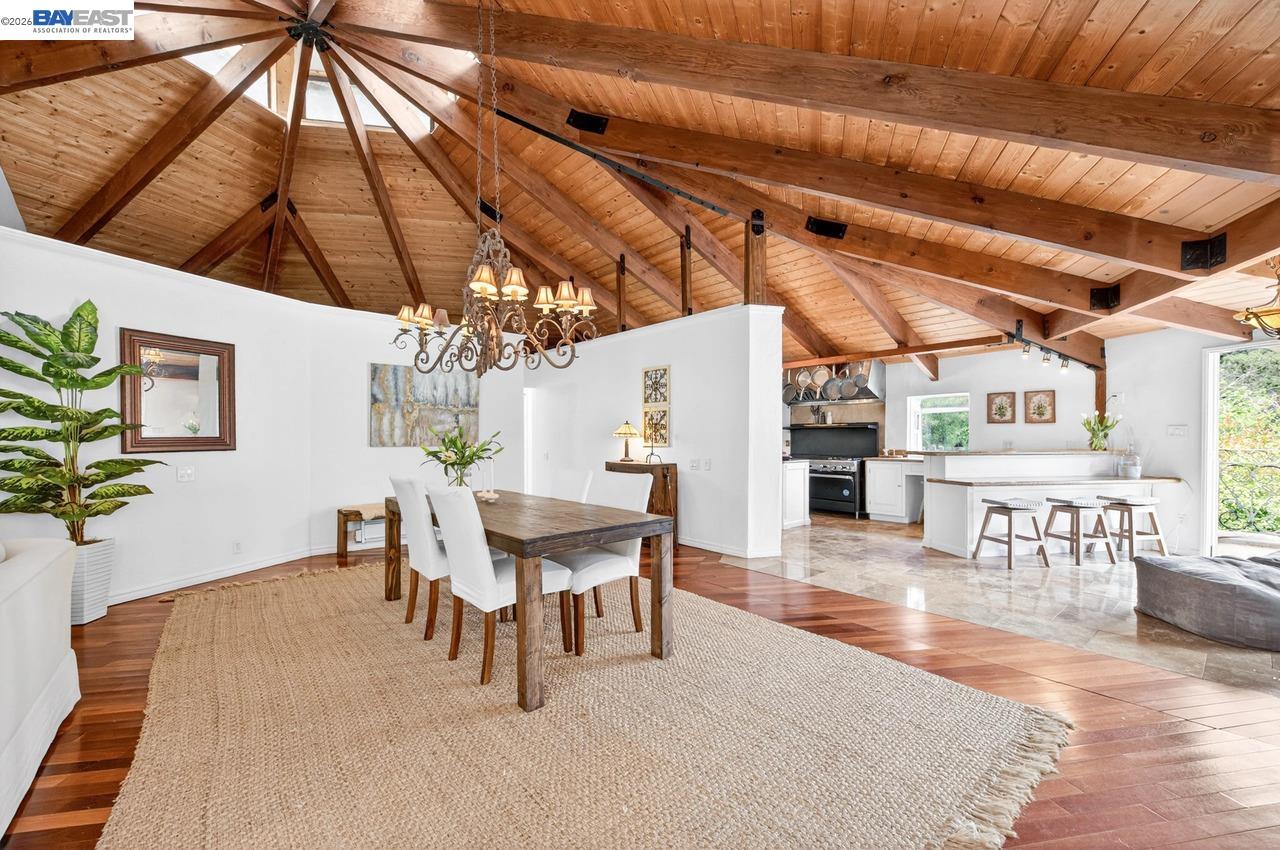 35655 Palomares Road Castro Valley, CA 94552 - Photo 25 of 90