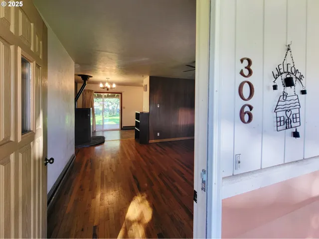 $275,000 | 306 South Alder Street, Wallowa, OR 97885