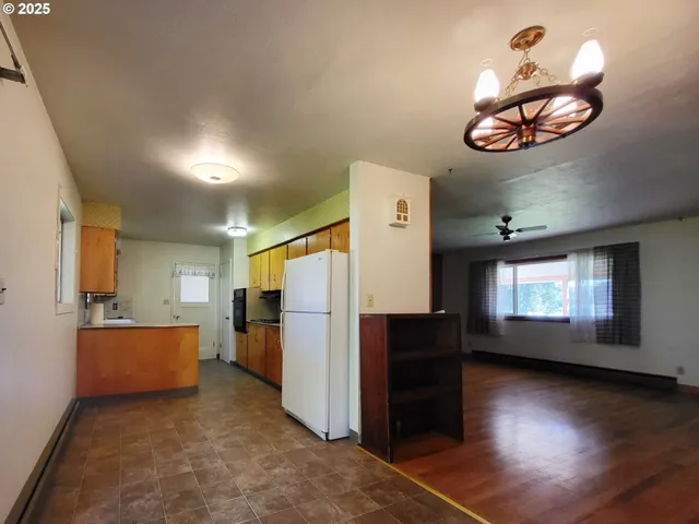 $275,000 | 306 South Alder Street, Wallowa, OR 97885
