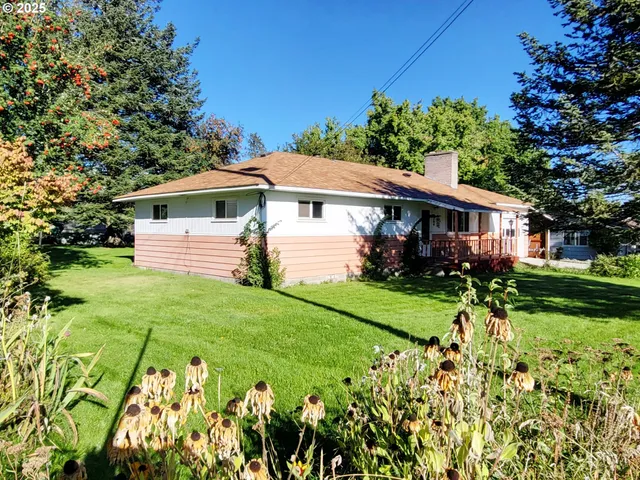 $275,000 | 306 South Alder Street, Wallowa, OR 97885