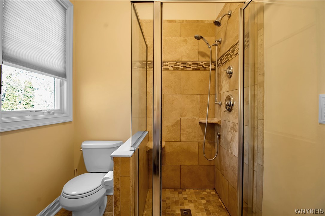 8852 County Road Clarence, NY 14032 - Photo 34 of 50