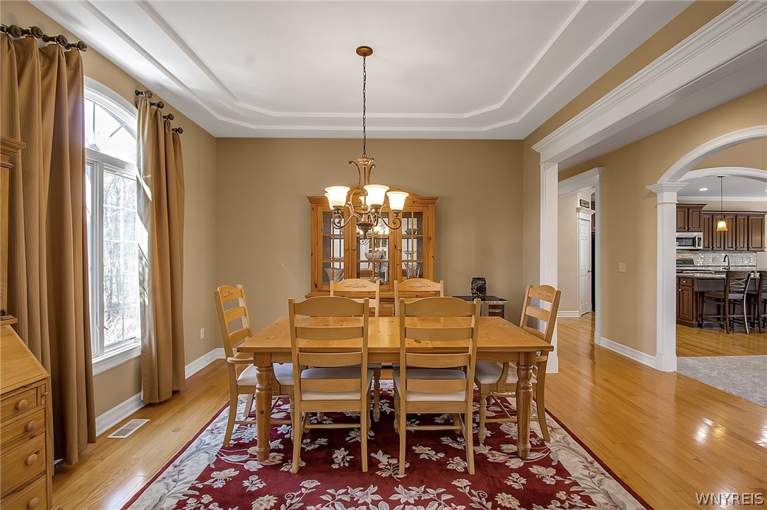 8852 County Road Clarence, NY 14032 - Photo 9 of 50