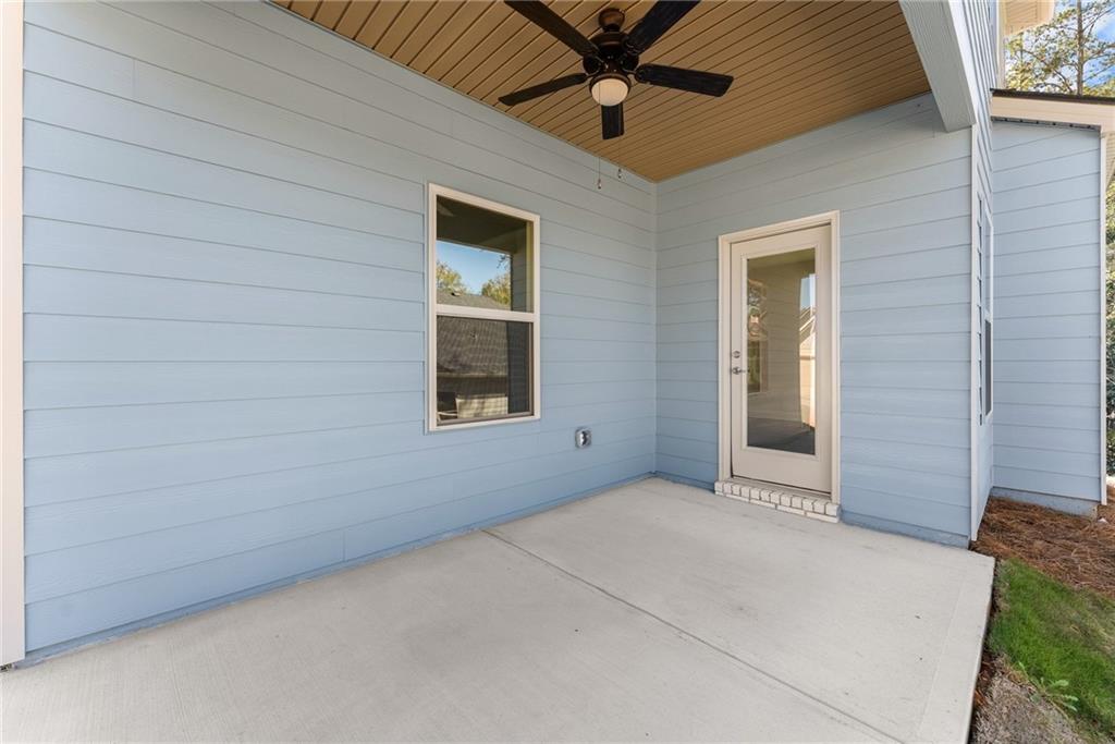 285 Magnolia Villas Drive Cornelia, GA 30531 - Photo 38 of 49 a view of an empty room with a window