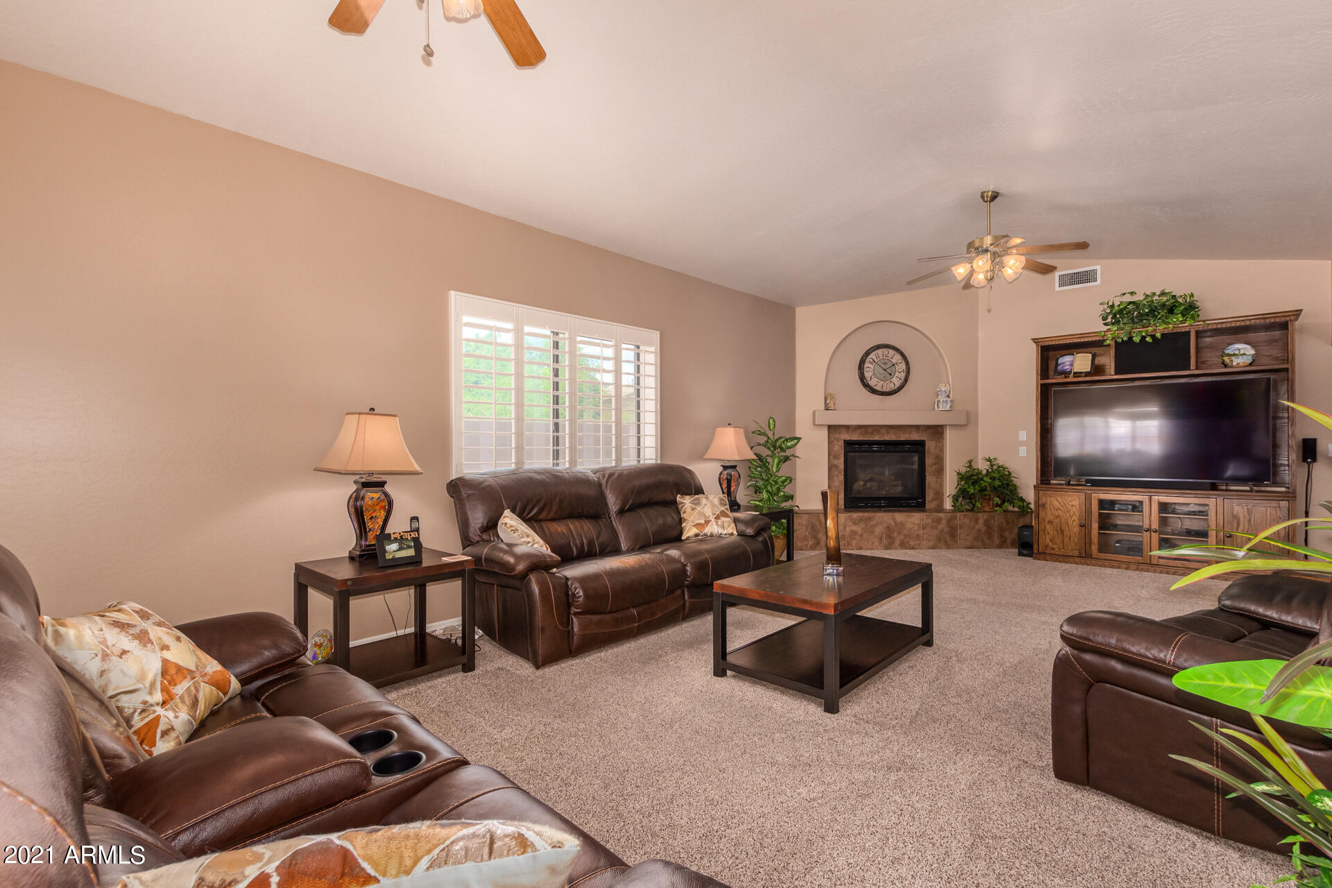 3718 East Del Rio Street Gilbert, AZ 85295 - Photo 5 of 35 12-Del Rio
