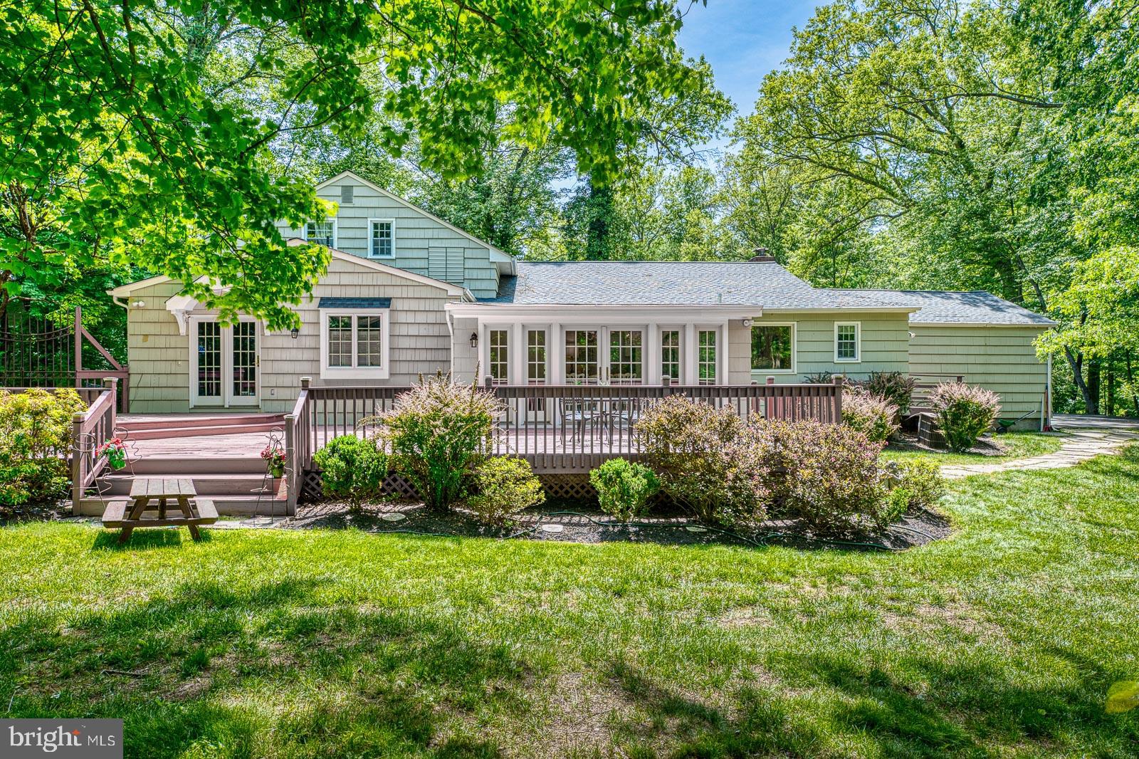 31 Shephard Way Basking Ridge, NJ 07920 - Photo 3 of 30