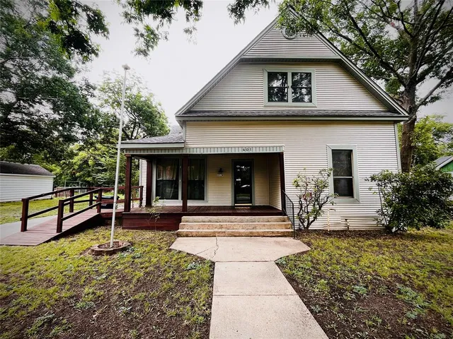 $210,000 | 401 West Maple Street, Whitewright, TX 75491