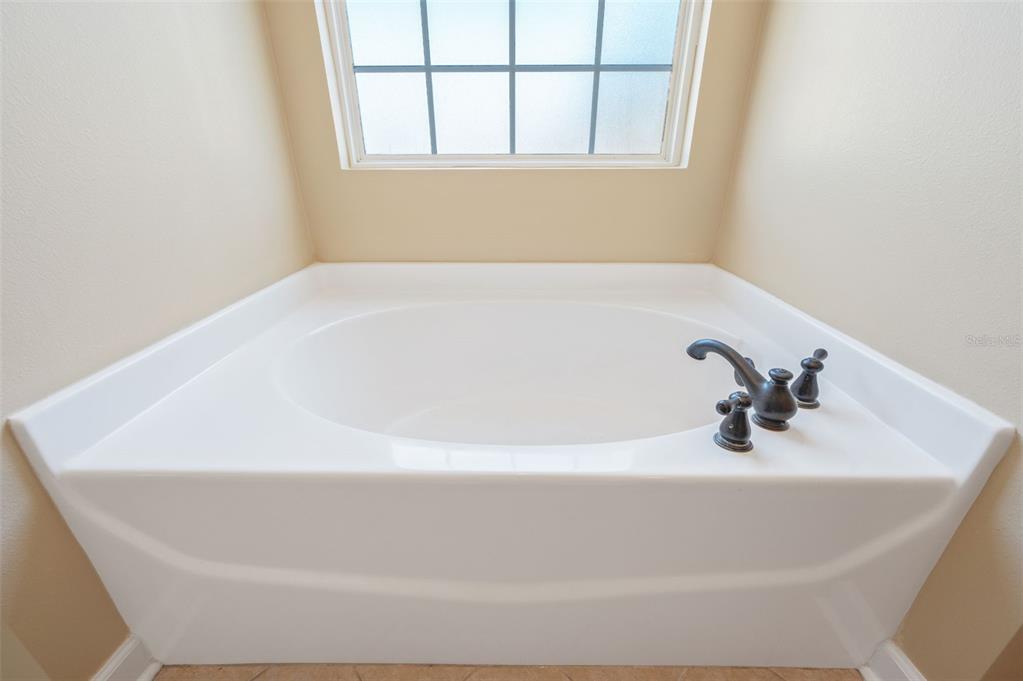 4515 Hermosa Road Crestview, FL 32539 - Photo 39 of 49