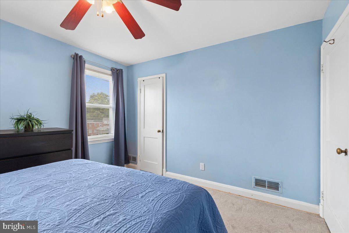 772 South Woodington Road Baltimore, MD 21229 - Photo 14 of 28 Gallery Image 14