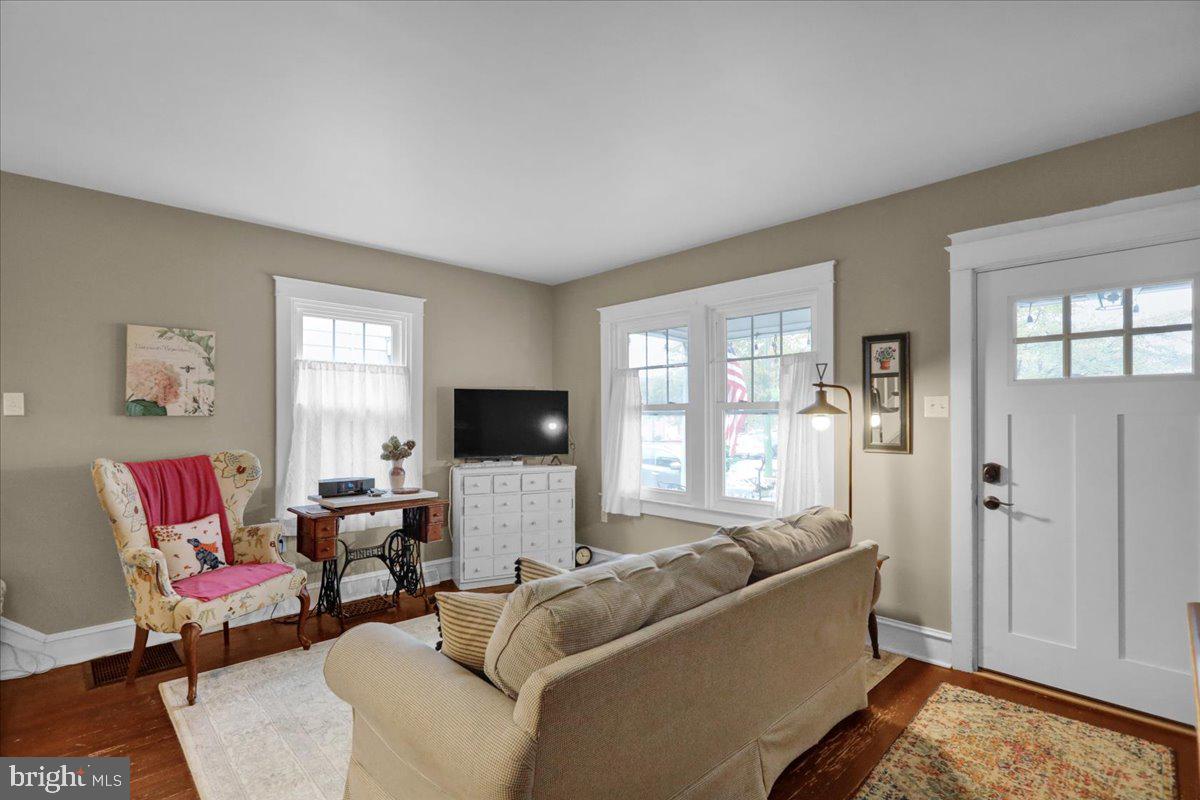 345 Front Street Lititz, PA 17543 - Photo 5 of 27 Gallery Image 5
