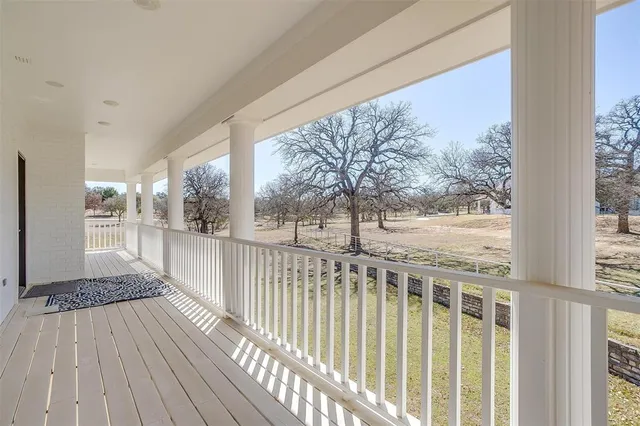$1,099,500 | 1421 Highlake Lane, Weatherford, TX 76087
