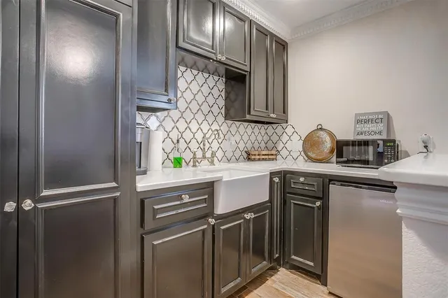 $1,099,500 | 1421 Highlake Lane, Weatherford, TX 76087