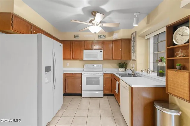 $263,000 | 7905 West Thunderbird Road, Unit 285, Peoria, AZ 85381