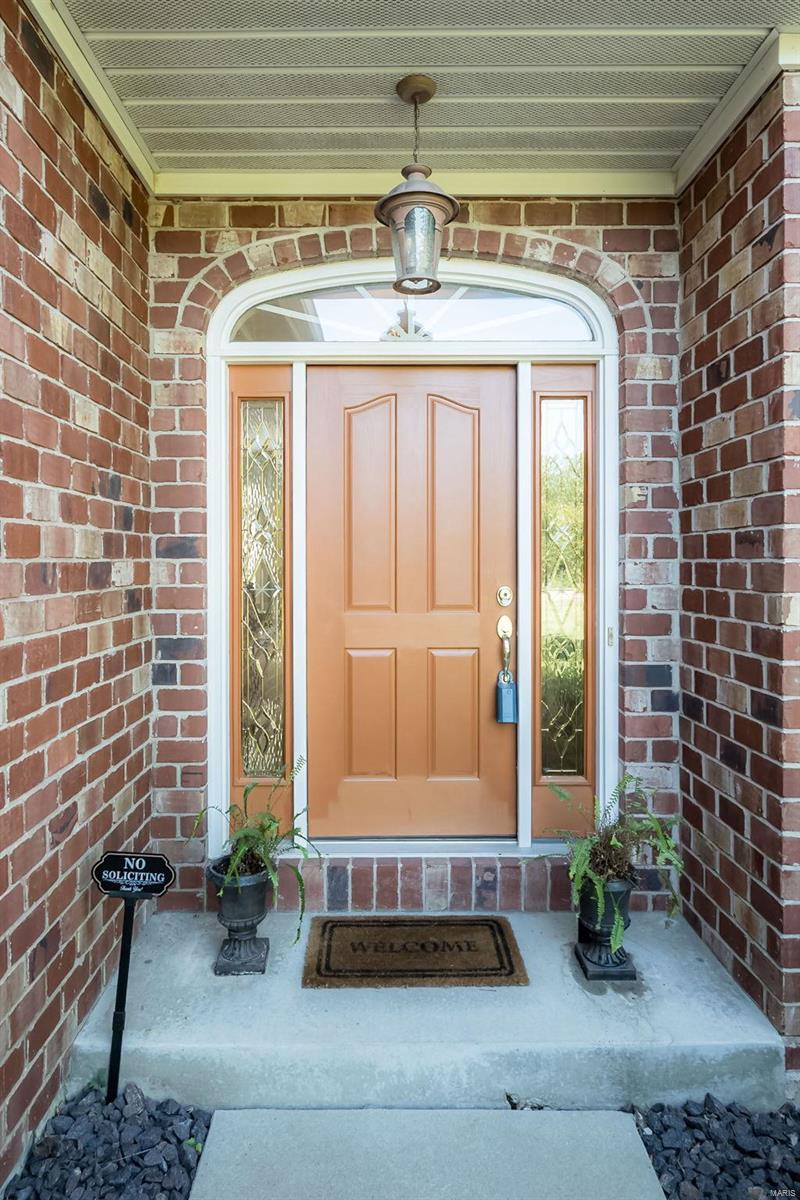 32 Jacobs Creek Circle St. Charles, MO 63304 - Photo 3 of 27