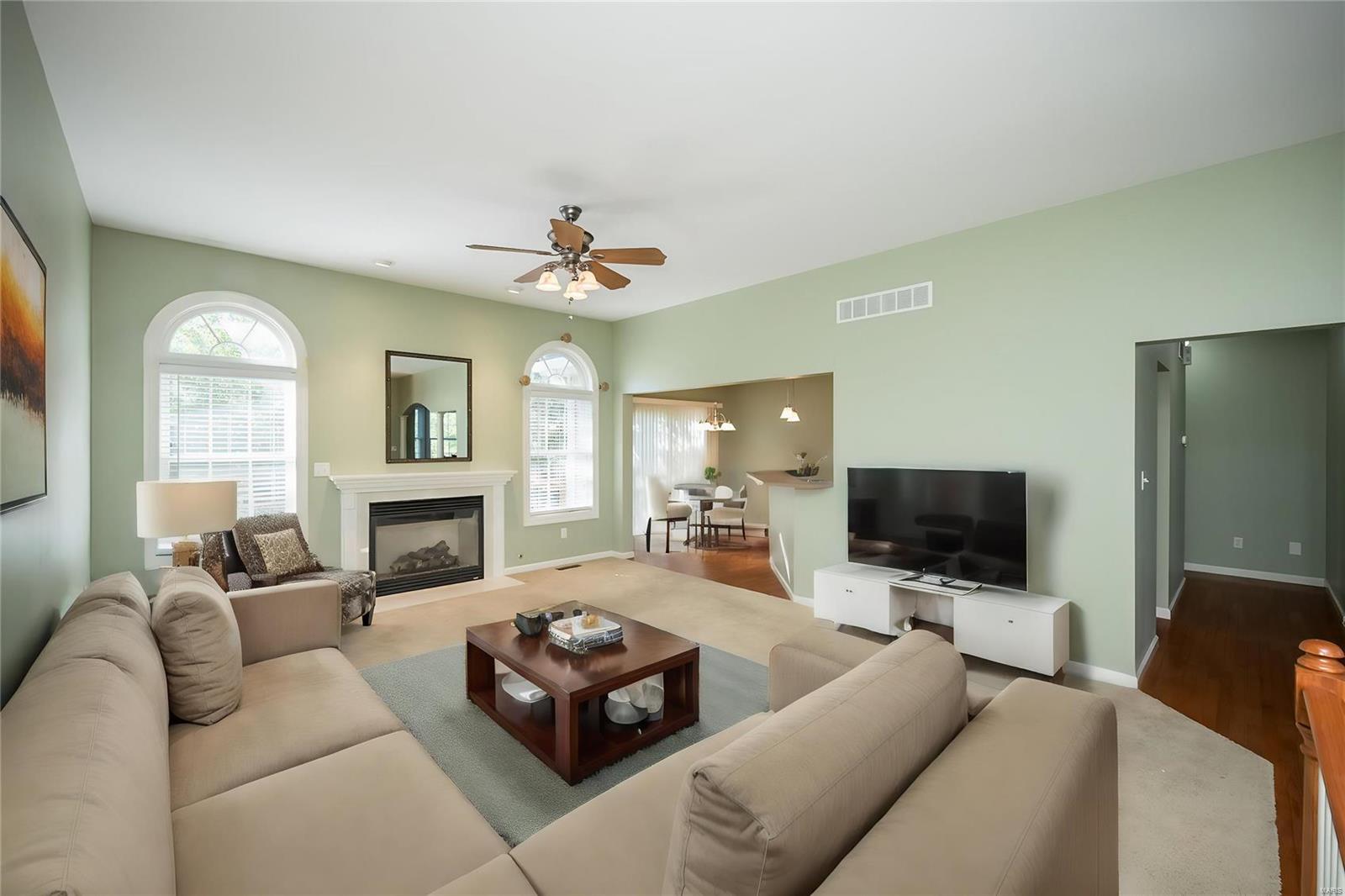 32 Jacobs Creek Circle St. Charles, MO 63304 - Photo 6 of 27