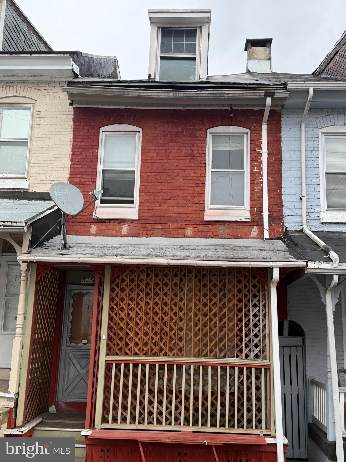 535 Minor Street Reading, PA 19602 - Photo 2 of 10