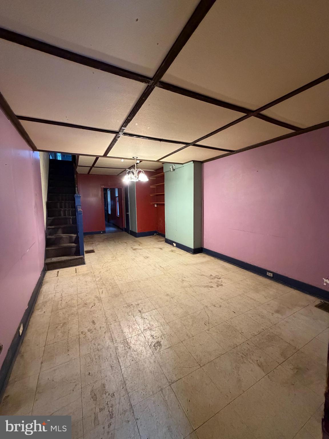 535 Minor Street Reading, PA 19602 - Photo 3 of 10