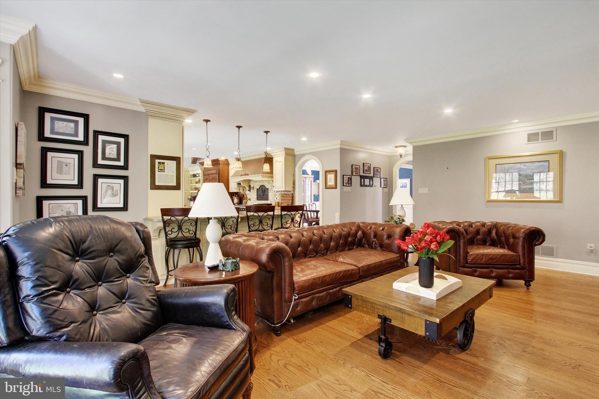 2065 Youngs Road Hanover, PA 17331 - Photo 11 of 55 Family Room