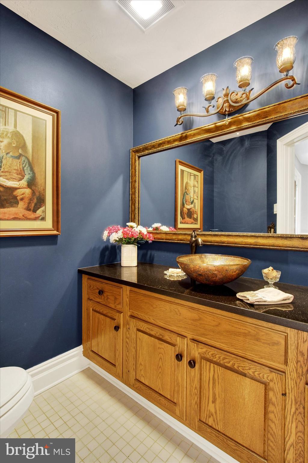 2065 Youngs Road Hanover, PA 17331 - Photo 27 of 55 Half Bath Off Entry