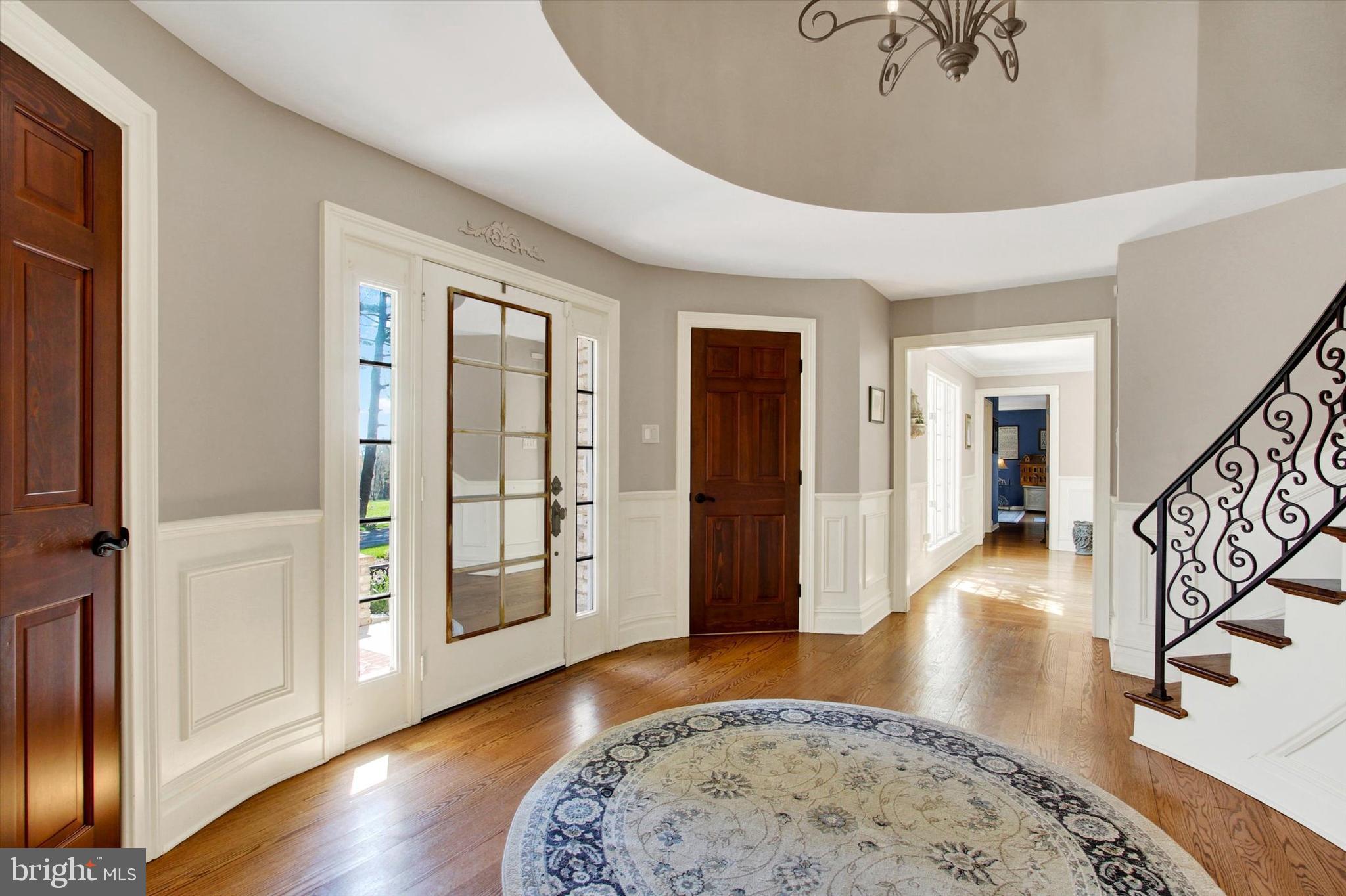 2065 Youngs Road Hanover, PA 17331 - Photo 3 of 55 Foyer and Entry