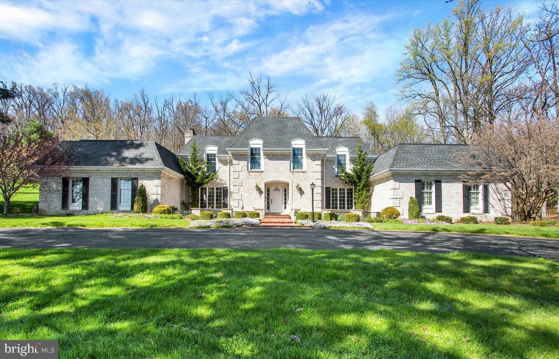 2065 Youngs Road Hanover, PA 17331 - Photo 42 of 55 Front View