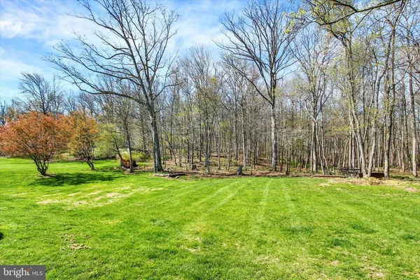 $835,000 | 2065 Youngs Road, Hanover, PA 17331