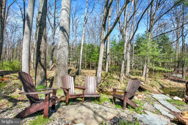 $835,000 | 2065 Youngs Road, Hanover, PA 17331