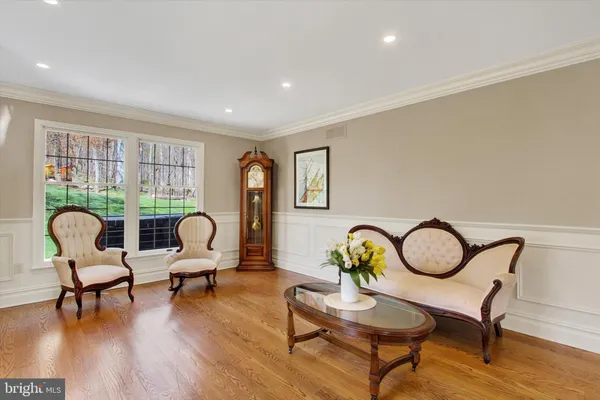 $835,000 | 2065 Youngs Road, Hanover, PA 17331