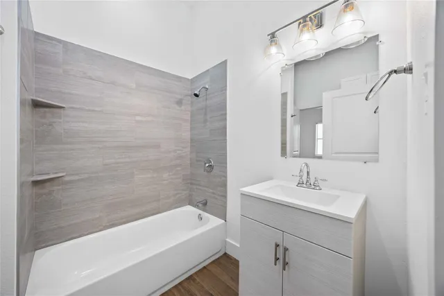 $2,000 | 2214 Stevens Street, Houston, TX 77026