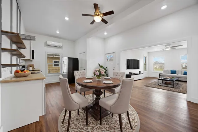 $2,000 | 2214 Stevens Street, Houston, TX 77026