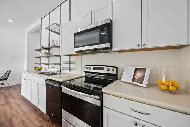 $2,000 | 2214 Stevens Street, Houston, TX 77026