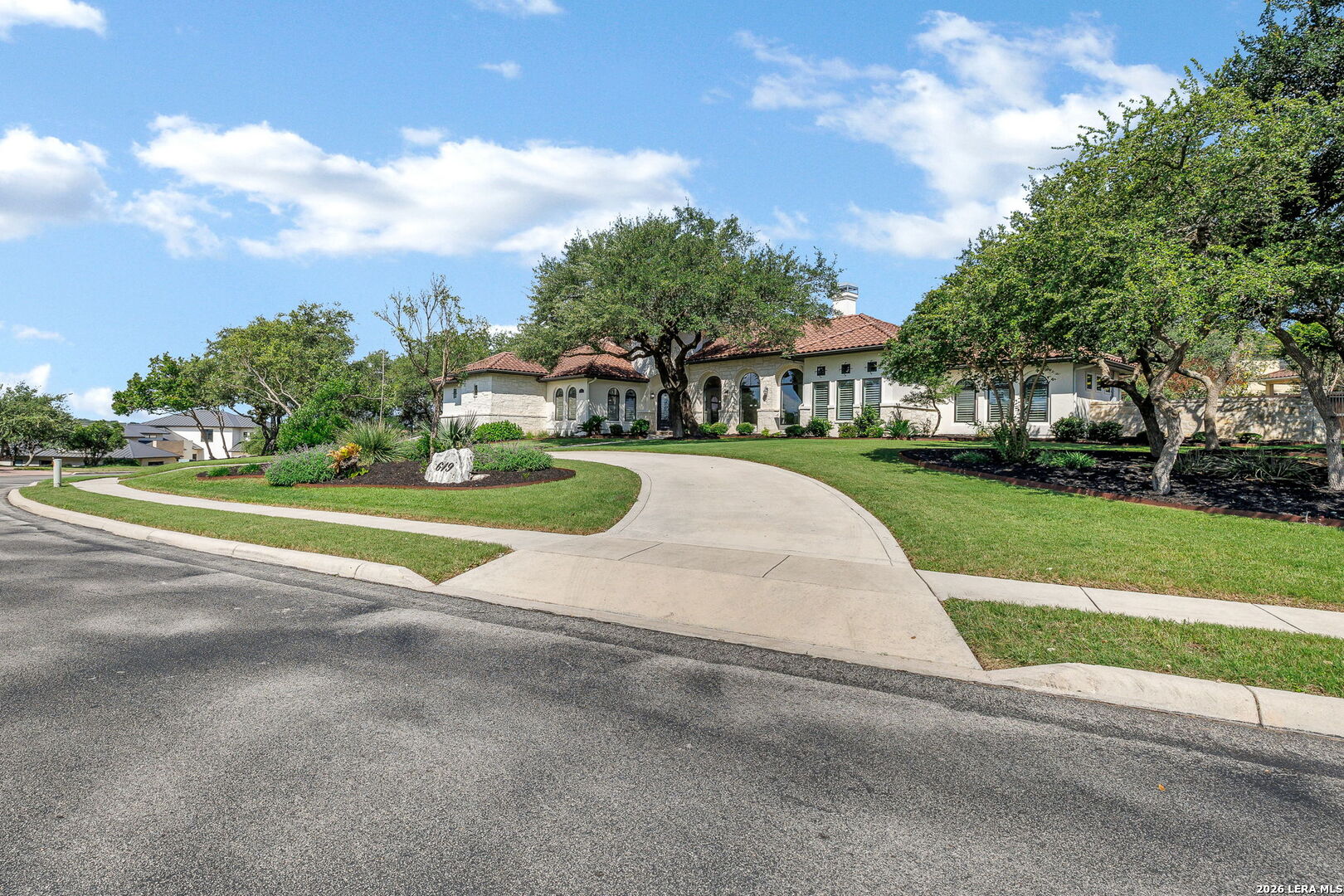 619 Legacy Ridge San Antonio, TX 78260 - Photo 2 of 98